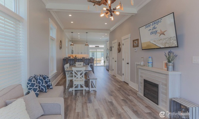 Cape Charles House | Magnificent Cape Charles Retreat Just Steps from the Beach