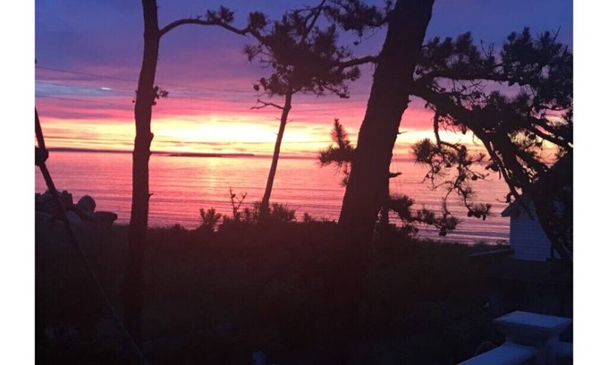 Camp Ellis House | Oceanfront Oasis with Private Yard & Beach Access