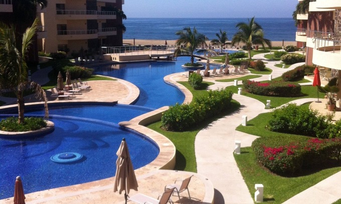 Isla Navidad Condo | Oceanfront Mexican Condominium Near Playa Coco Beach