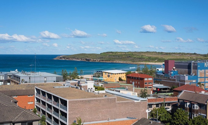 Maroubra Apartment | Oceanfront Retreat: H324 with Breathtaking Views