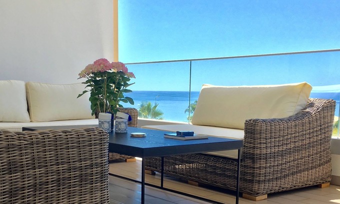 Porto de Mos Apartment | Exclusive Design with Ocean View & Top-Rated Amenities