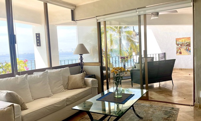 Downtown Puerto Vallarta Condo | Premier Oceanfront Condo with Rooftop Pool in Puerto Vallarta