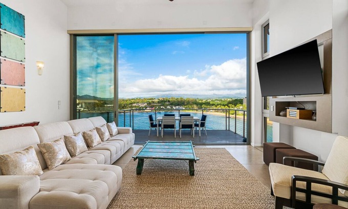 Lihue Apartment | Stylish Oceanfront Penthouse with Breakfast & Kid-Friendly Amenities