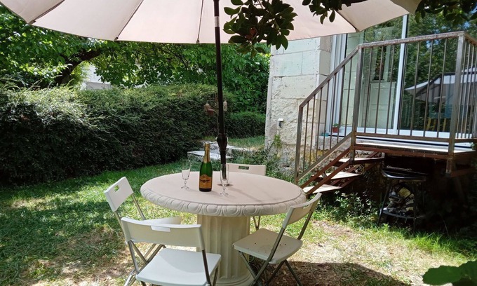 Chissay-en-Touraine House | Private Villa for 3 Guests: Pet Friendly & Top-Rated Stay