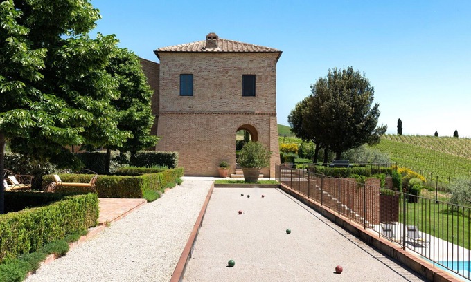 San Giovanni d'Asso Villa | Private Villa Near Montalcino with Pool & Panoramic Views