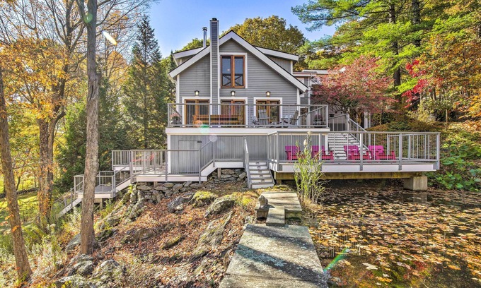 Pawling House | Premier Pawling Retreat with Ponds, Waterfall & Spa