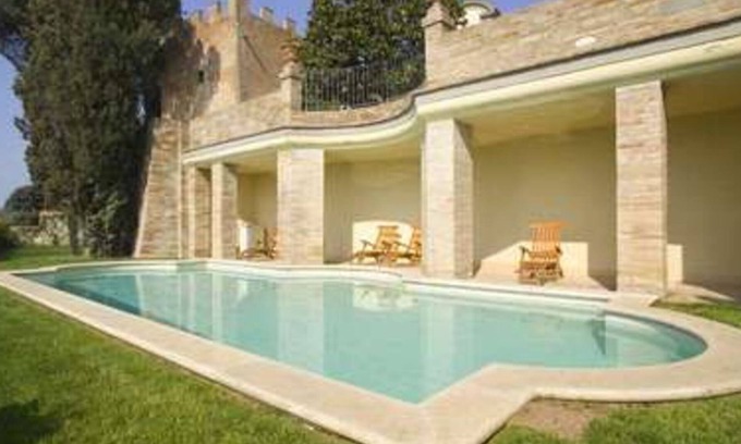 Castelfiorentino Villa | Indulge in a Private Villa with Pool & Hot Tub near San Gimignano