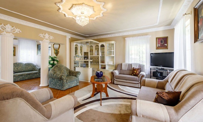 Balatonfoldvar Villa | Relaxing Villa for 11 with Lake View & Spa Amenities