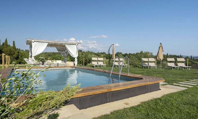 Sorrezzana Villa | Relaxing Villa with Private Pool, WIFI & Panoramic Views