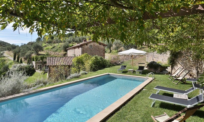 Vorno Villa | Stunning Private Villa with Pool & Panoramic Views Near Lucca
