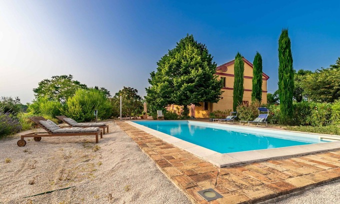 Bettolelle Villa | Scenic Private Villa for 12 with Pool and Ocean Views
