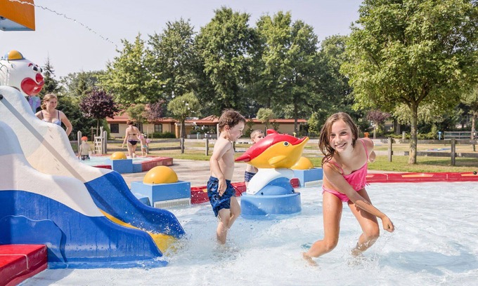 Susteren House | Family-Friendly Hotel with Sports Facilities and a Pool