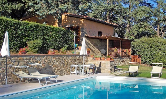 Cortona House | Pet-Friendly Villa with Pool & Ocean Views – Rated 10/10