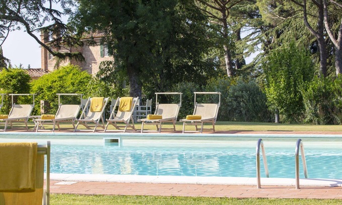 Palaia Villa | Stunning private villa for 22 guests with A/C, private pool, WIFI and terrace