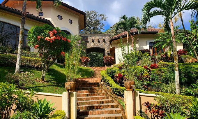 Pan de Azucar House | Enchanting Getaway with Pool, Hot Tub & Family-Friendly Fun