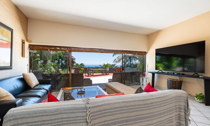 La Lucia Apartment | Ocean View Retreat with Pool, Spa & Social Areas