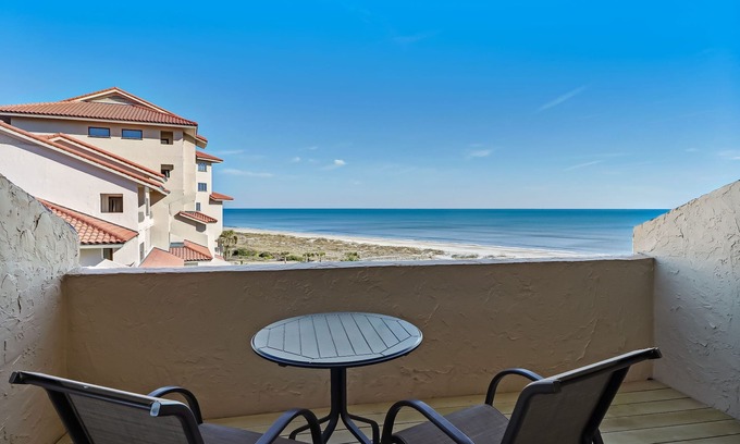 Fernandina Beach Condo | Experience Oceanfront Bliss at Sandcastles Amelia Plantation