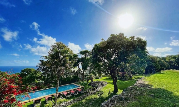 Whitehall Villa | Unforgettable Sea View Retreat with Pool and Spa Amenities