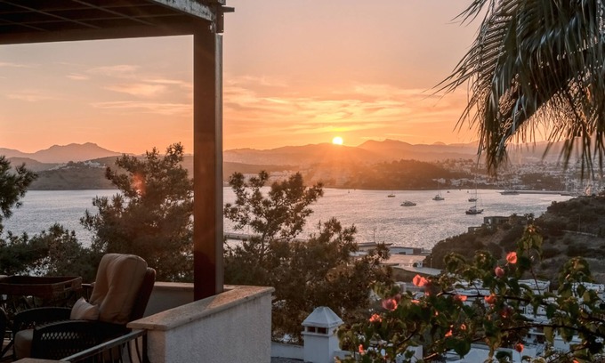 Bodrum Villa | Relaxing Sea View Villa Just 3 Minutes from Bodrum Beach