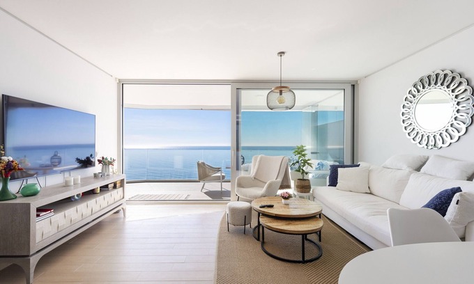 Costa del Sol Apartment | Stunning Seafront Apartment in Carvajal Beach