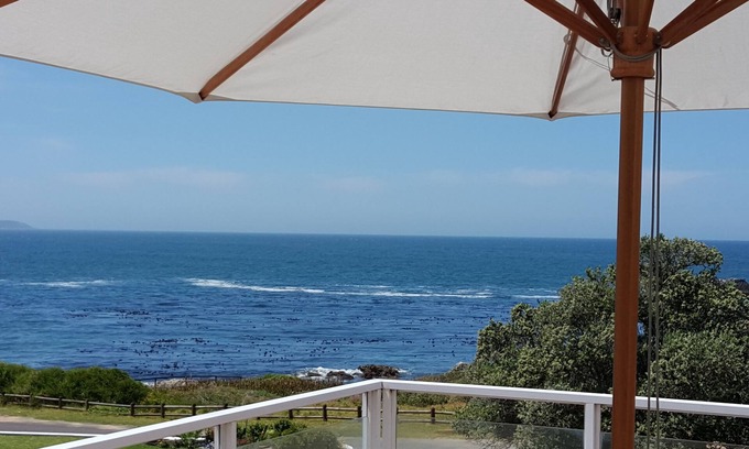 Kleinmond House | Seafront Family Beach House with Spectacular Views