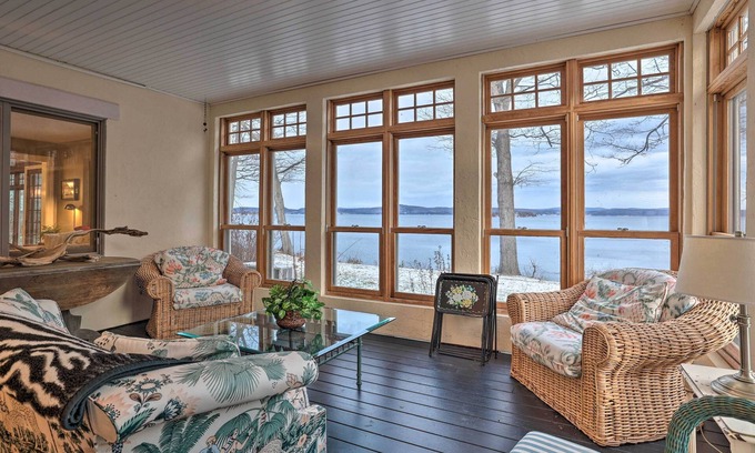 South Hero Cottage | Beautiful South Hero Home with Lake Champlain Views