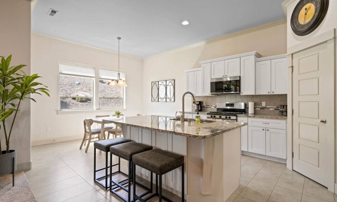 Tri-Cities House | Inviting South Kennewick Home with Pet-Friendly Amenities