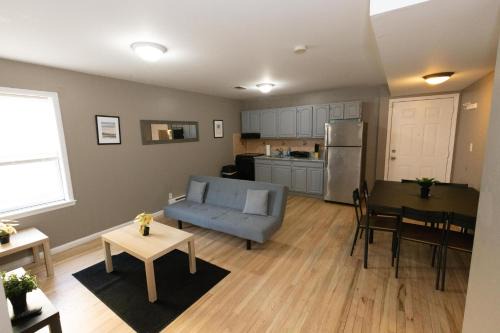 The Heights Apartment | Spacious 4-Bed Apartment Near NYC – Family-Friendly Stay