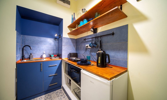 Dorcol Apartment | Cozy Studio Apartment in Beograd, Serbia with Breakfast