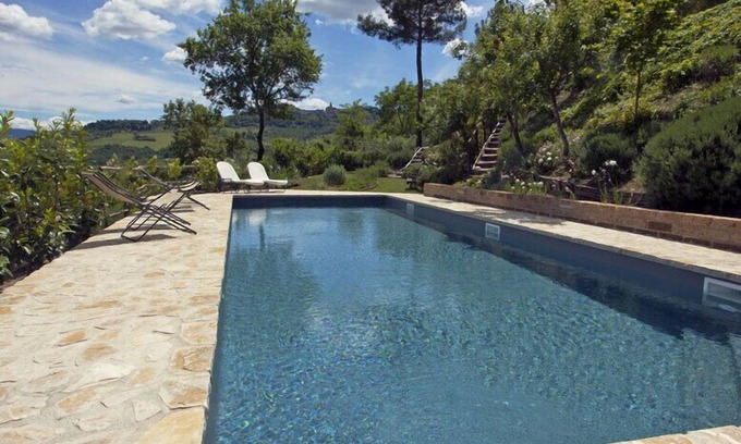 Todi House | Elegant Tower Retreat with Pool and Ocean Views