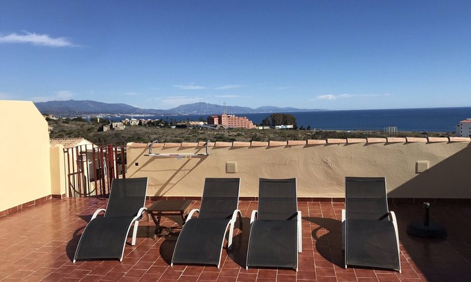 Puerto de la Duquesa Apartment | Bright Two-Bedroom Apartment with Ocean Views Near Beach