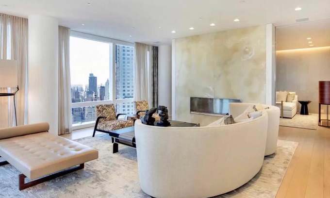Central Park South Apartment | Exceptional Views of Central Park - 4-Star Family Retreat