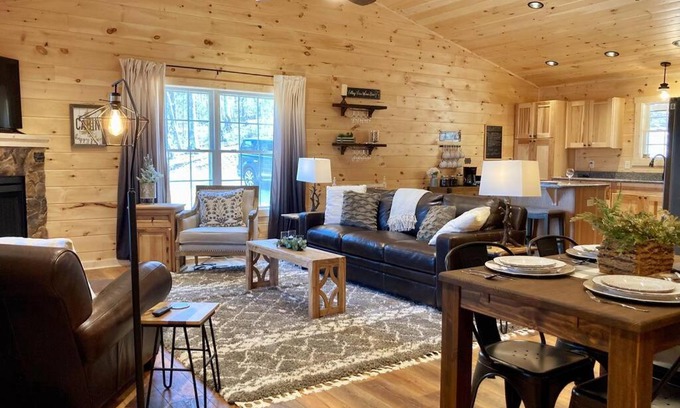 Stanley House | Modern Retreat with Hot Tub and Breathtaking Views