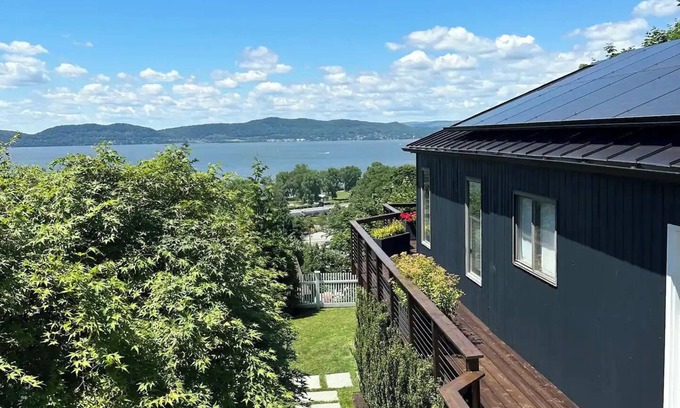 Croton-on-Hudson House | Stunning views, 3-bedroom house in delightful Croton-on-Hudson with WiFi, AC