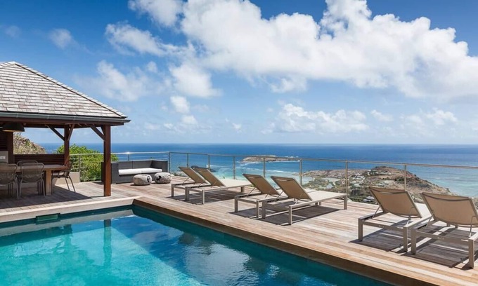 Vitet House | Villa AGAVE AZUL: Ocean View with Pool & Cozy Amenities