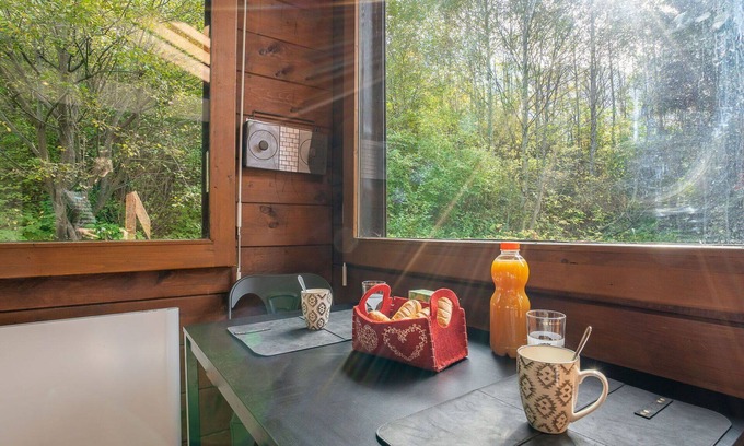 Les Bossons House | Cozy Villa for 2 with WIFI, Balcony, and Pet-Friendly Perks