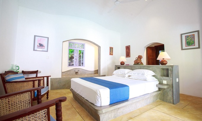 Midigama Villa | Exclusive Villa on Private Island with Infinity Pool Retreat