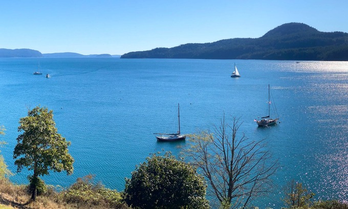 Rosario Condo | Inviting Water View with Private Balconies in Rosario Resort