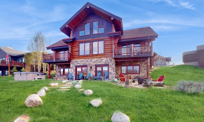 Tabernash House | Idyllic Waterfront Retreat with Private Hot Tub & Mountain Views