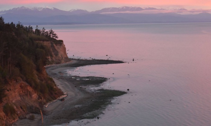 Oak Harbor House | Exquisite High Bank Waterfront Retreat with Ocean Views