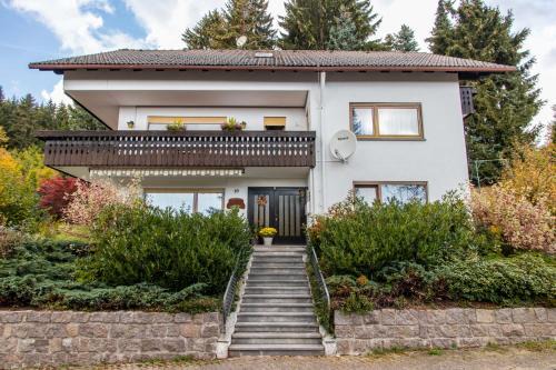Friedenweiler Apartment | Pet-Friendly Comfort at Stuub Simonswinkel - Guest Rated 7.8