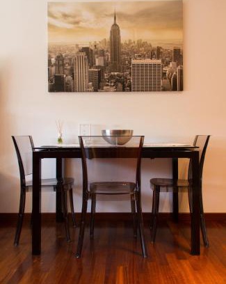 San Marco Apartment | Stylish Stay at Homes Brera San Marco - Pet Friendly!