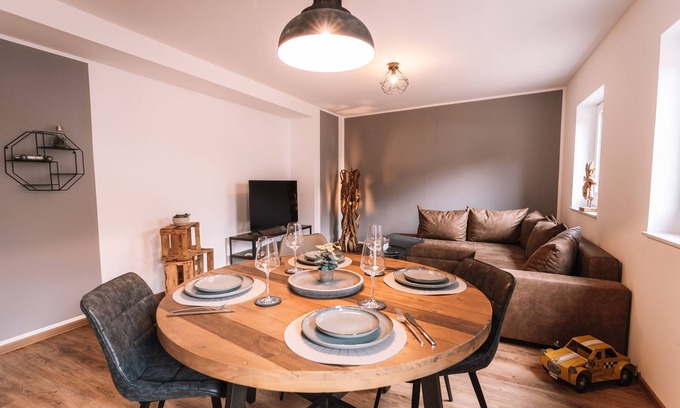 Pruem Apartment | Stylish Apartment in the Heart of Prüm - Guest Rated 10/10