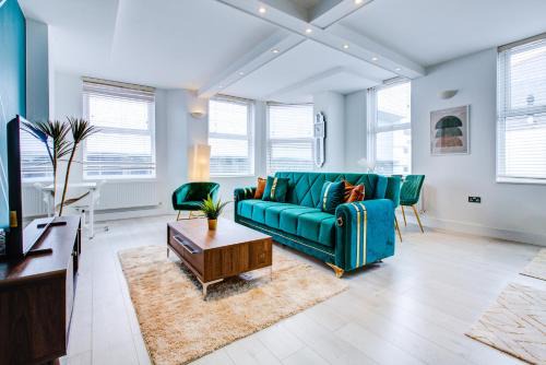 Sutton Central Apartment | Modern 1-Bedroom Apartment in High St Sutton, Free Parking