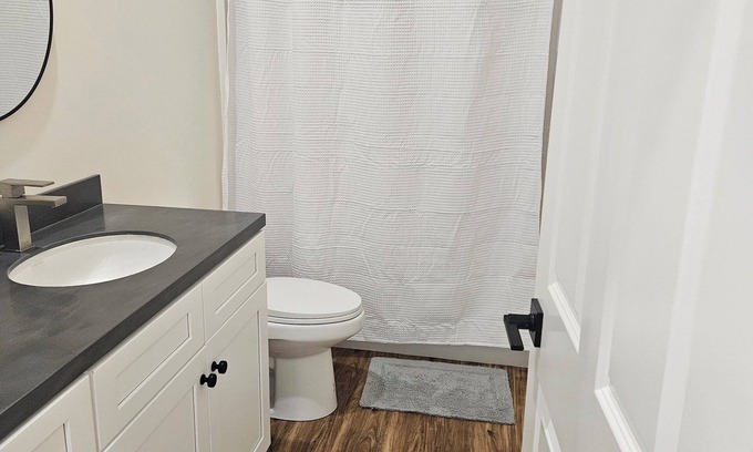 Elizabethtown Apartment | Discover a Cozy Apartment with Kitchen in Brownstown