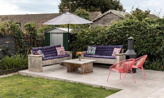 Braunton House | Pet-Friendly Coastal Retreat: 4-Star, Guest Rated 9/10