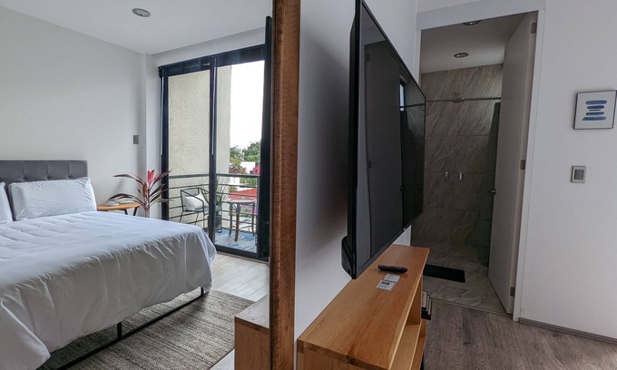 Escandon Apartment | Modern 2Bed/3Bath Retreat in Vibrant Condesa District