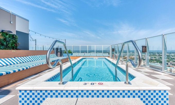 Old Louisville Apartment | Stylish 2BR CozySuites with Skypool & Gym Access