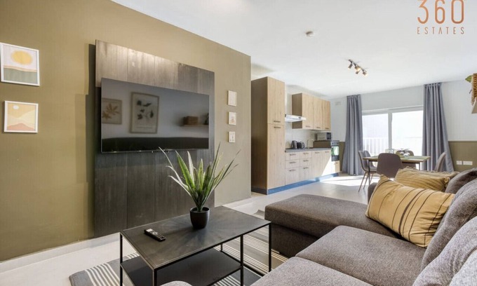 Pieta Apartment | Stylish 2BR home with Balcony in central Pieta