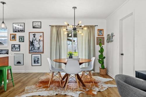 Lynn Haven House | Pet-Friendly 3BR House Near PCB - Rated 10/10 by Guests
